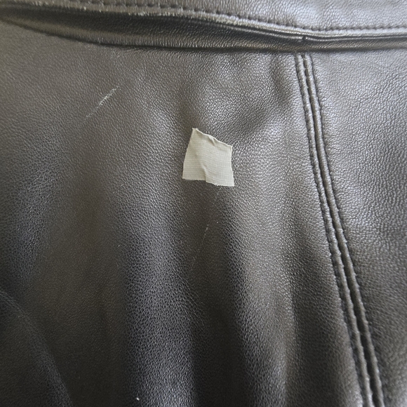 Classic Black Leather Jacket - Picture 7 of 10